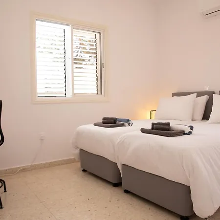 Taheli Riverside Townhouse In Tourist Area