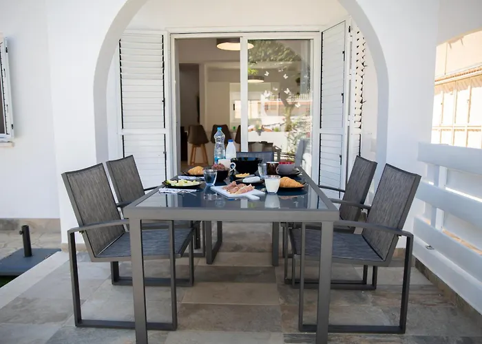 Taheli Riverside Townhouse In Tourist Area