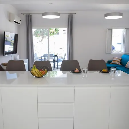 Taheli Riverside Townhouse In Tourist Area Paphos