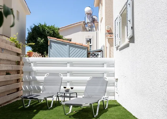 Taheli Riverside Townhouse In Tourist Area