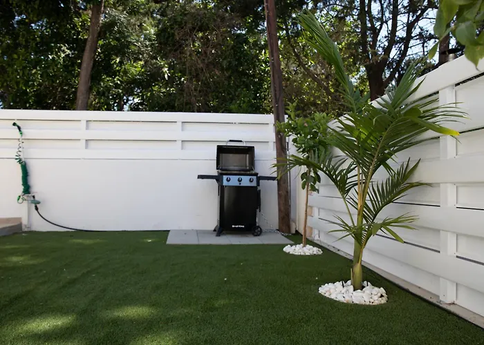 Vila Taheli Riverside Townhouse In Tourist Area Paphos