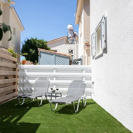 Taheli Riverside Townhouse In Tourist Area