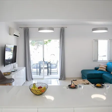 Taheli Riverside Townhouse In Tourist Area